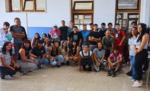 UN MEDIO PARTIDARIO Y JUGADORES DEL CLUB CIUDAD ENTREGARON ÚTILES ESCOLARES A ALUMNOS DE LA ESCUELA N° 9