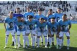 CAMISETA HOMENAJE Y GRAN VICTORIA DE CIUDAD ANTE ESTUDIANTES EN CASEROS