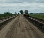 CONTINÚAN LOS TRABAJOS DE MANTENIMIENTO Y MEJORA DE LOS CAMINOS RURALES EN PIROVANO